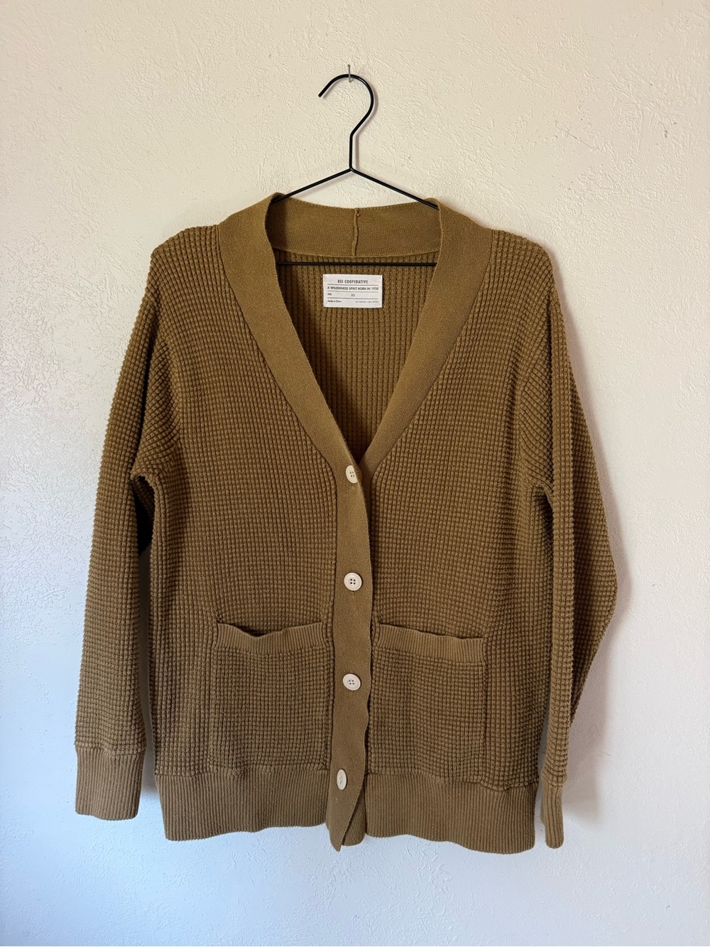 REI Co-Op Waffle Knit V-Neck Cardigan Sweater in Green